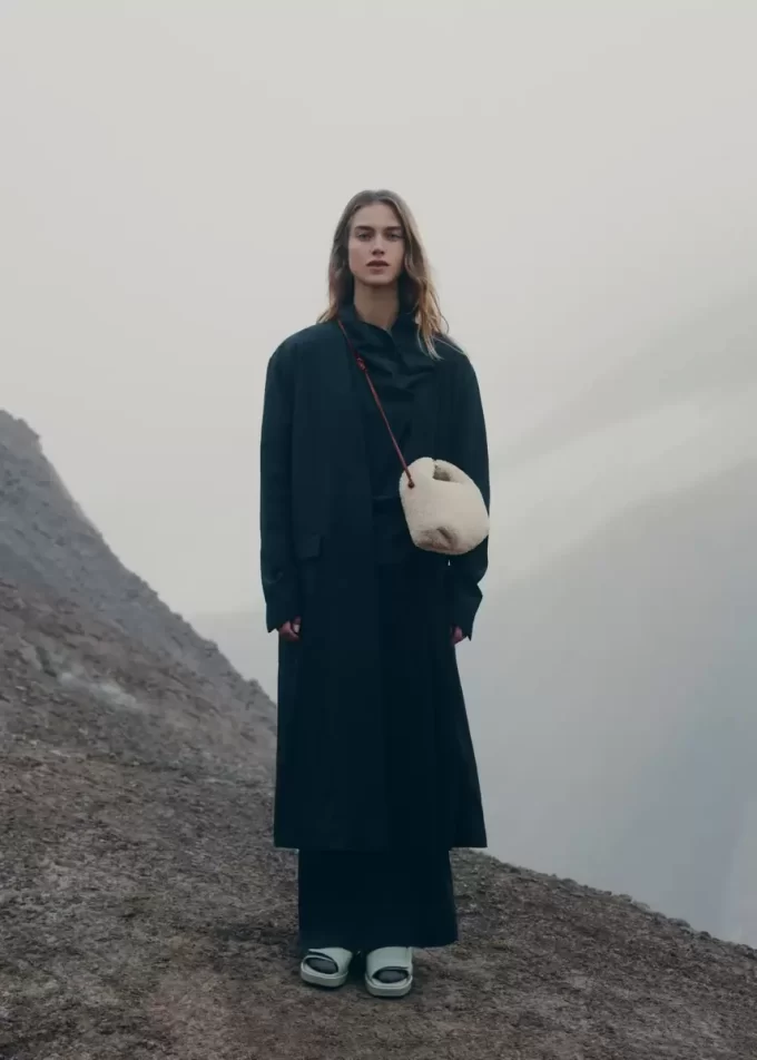 Béri Edition Ecru Shearling Béri Edition Ecru Shearling