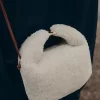 Béri Edition Ecru Shearling Béri Edition Ecru Shearling