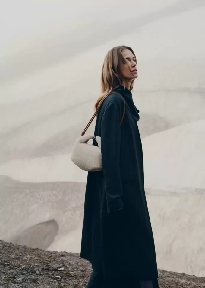 Béri Edition Ecru Shearling Béri Edition Ecru Shearling