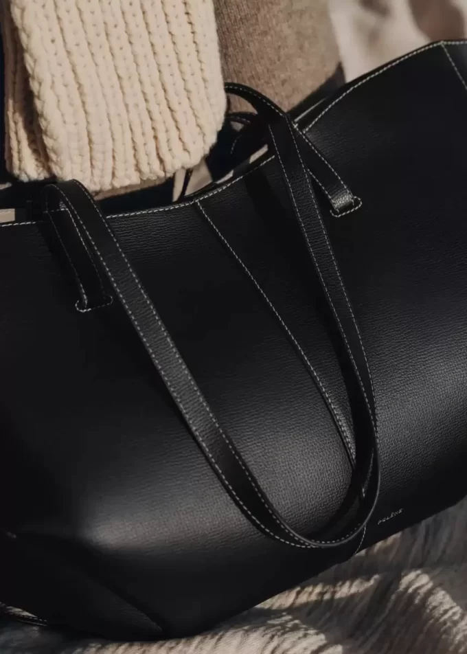 Cyme Edition Textured Black con cuciture ecrù Cyme Edition Textured Black con cuciture ecrù