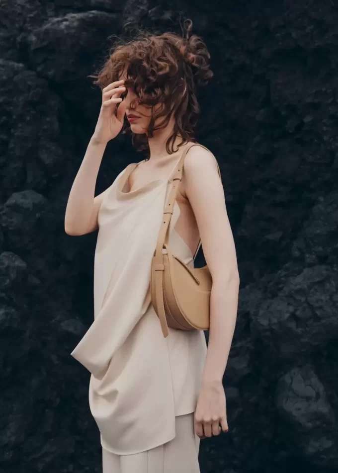 Edizione Numero Dix Beige Liscio Edizione Numero Dix Beige Liscio
