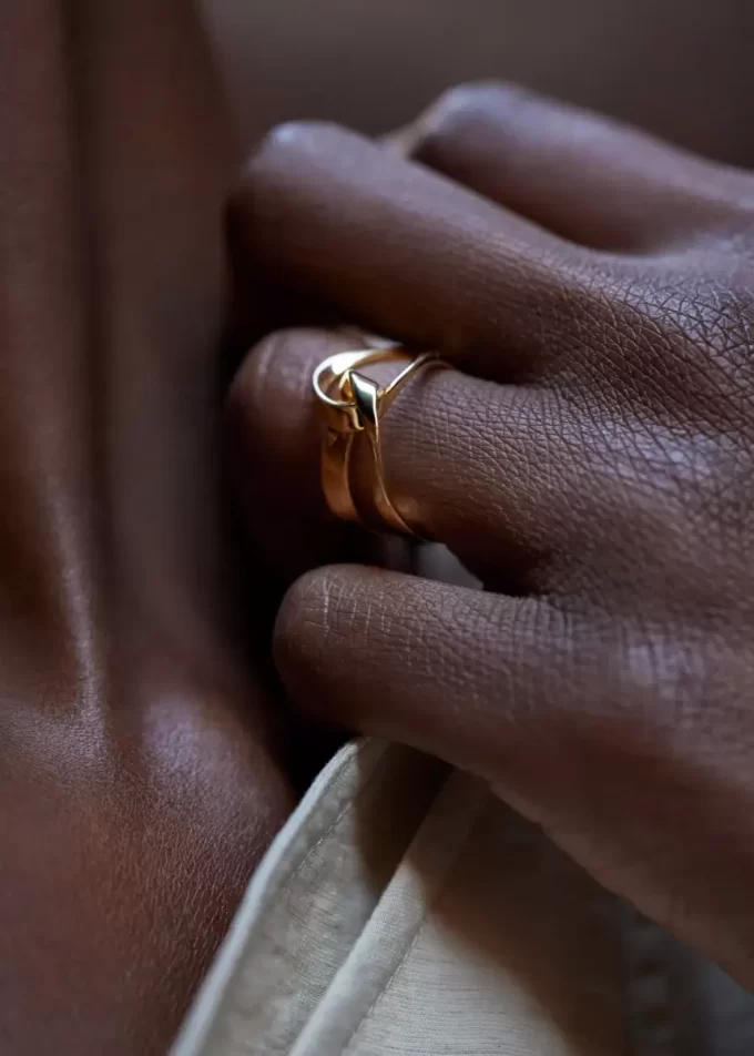 Edizione Éole Ring dorato Edizione Éole Ring dorato